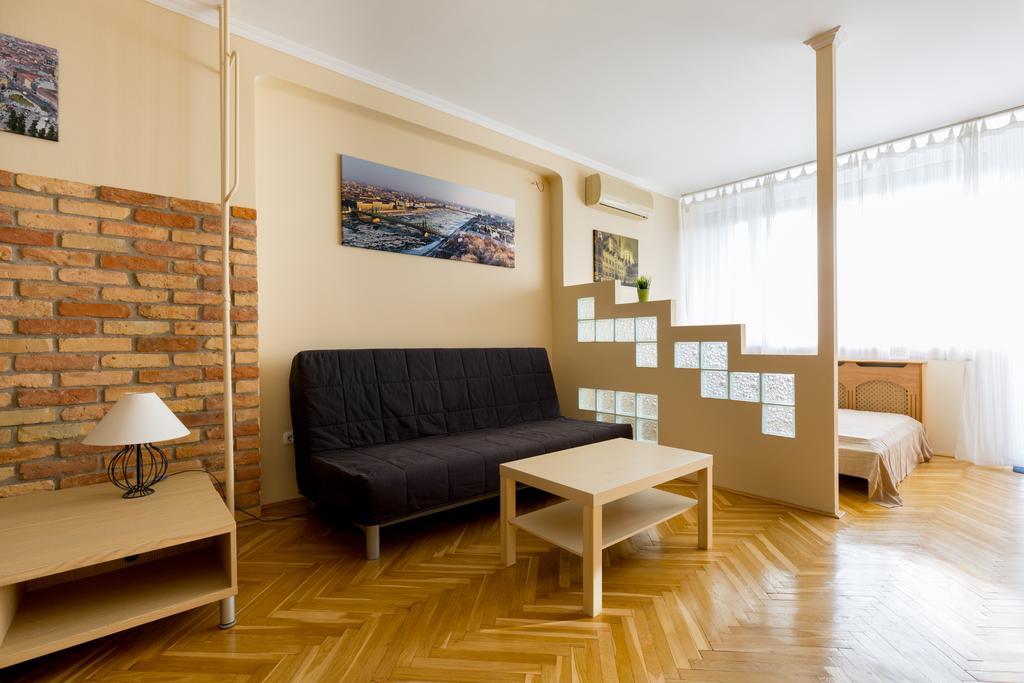 East Station Studios - Baross Home 1 & 2 บูดาเปสต์ ภายนอก รูปภาพ